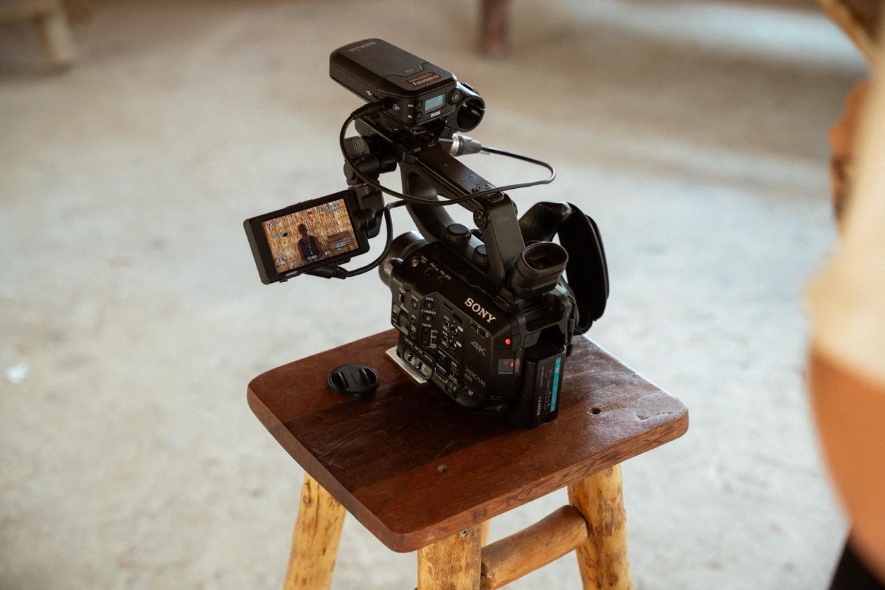 camera heritage heroes